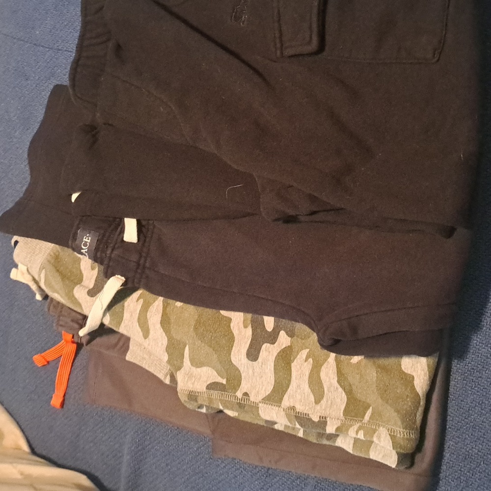 Boys size 10-12 sweat pants